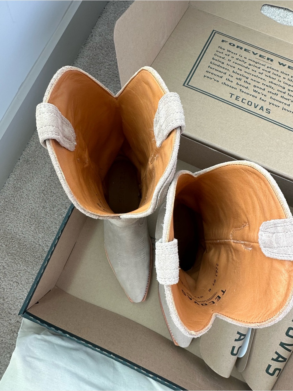 Tecovas The Annie Fawn Suede Boots Size 7 WORN ONCE - Picture 4 of 8